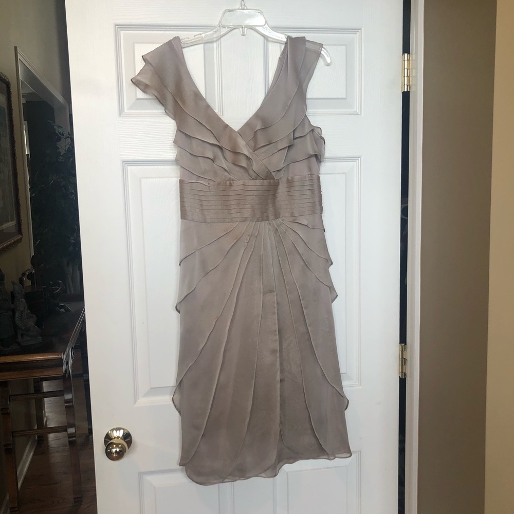 Adrianna Papell tiered chiffon dress - Picture 2 of 3